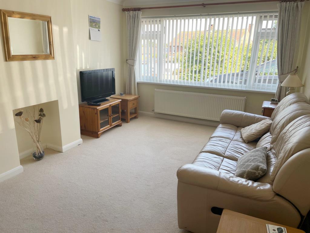 Lot: 23 - TWO-BEDROOM SEMI-DETACHED BUNGALOW - 